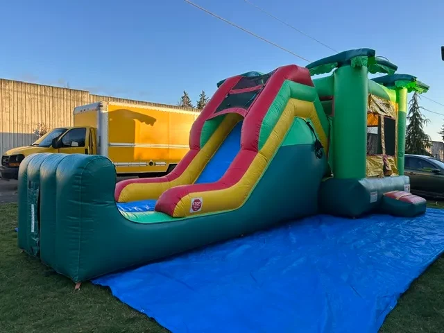 Benny Bounce House Rental gallery image 27